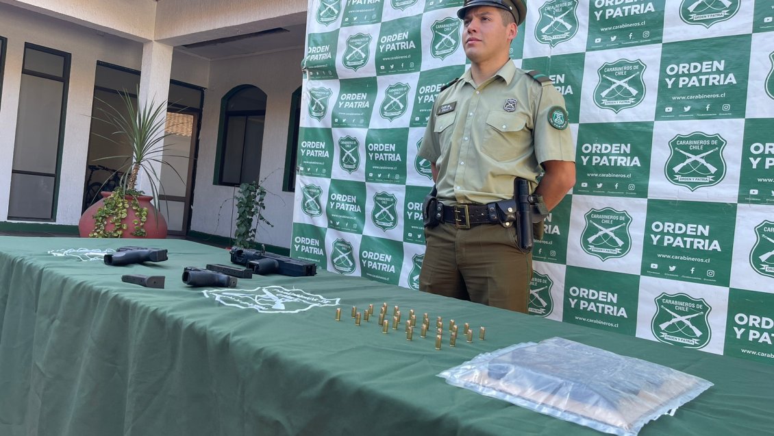 Detienen a tres sujetos imputados por interceptar y robar vehículo en Rengo