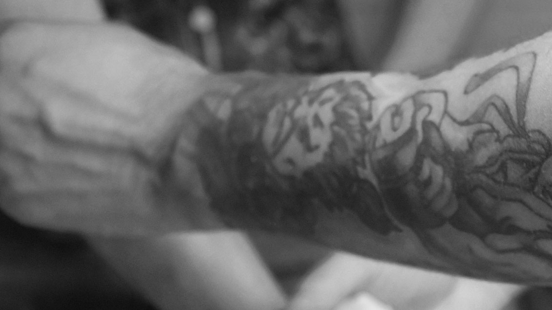 Tatuador fue condenado por abusar sexualmente de una clienta