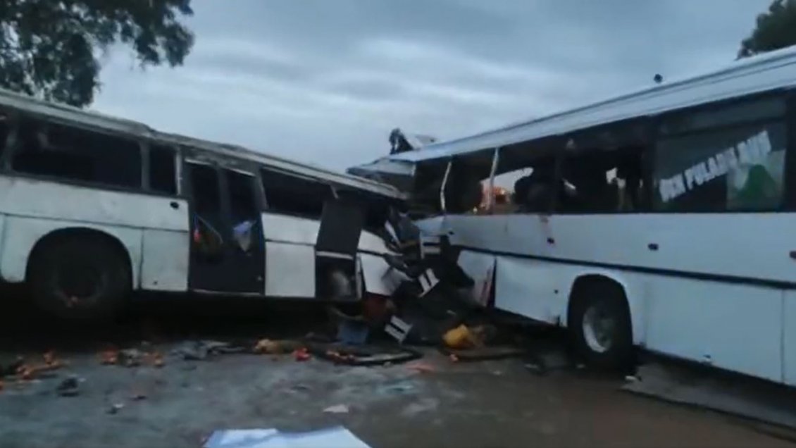 Al menos 40 muertos y 78 heridos al chocar dos autobuses en Senegal