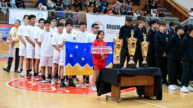 Punta Arenas: Diez equipos dan vida al Campeonato Nacional de Básquetbol U15