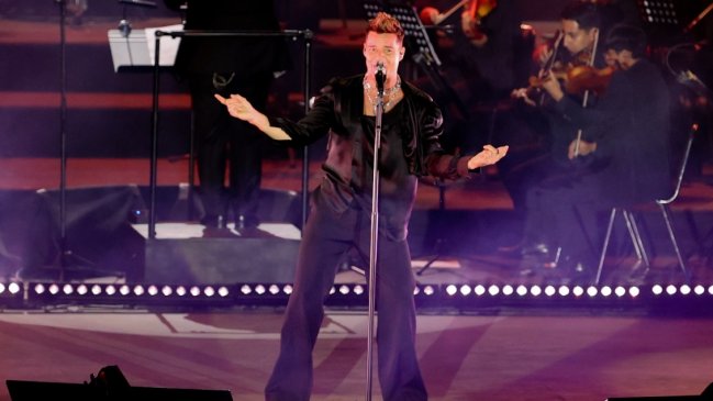 Ricky Martin regresa con su show sinfónico, ahora en Santiago