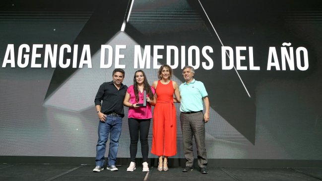  Briones & Asociados es destacada como la mejor agencia de medios del 2022 