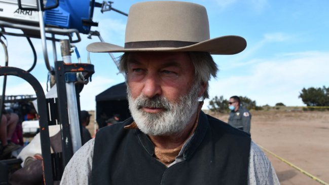 Alec Baldwin será procesado por fatal accidente en el set de 