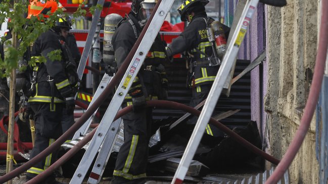 Incendio deja diez damnificados en sector de San Fernando