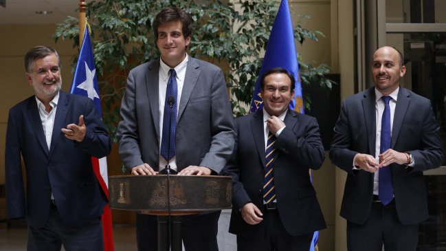 Chile Vamos presentó nombre de su nómina para el Consejo Constituyente  