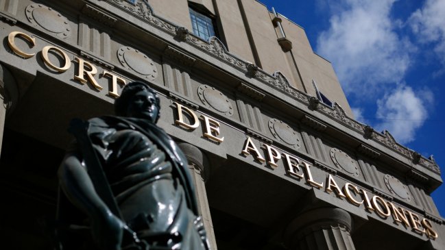 Melipilla acude a la justicia por malos olores y plaga de moscas: 