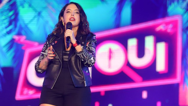 Con chistes a Alberto Plaza: Chiqui Aguayo tuvo comentada rutina en el Festival de Las Condes