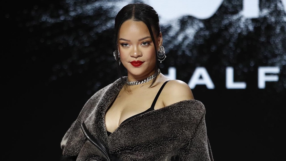 Cómo ver la presentación de Rihanna en el show de medio tiempo del Super Bowl