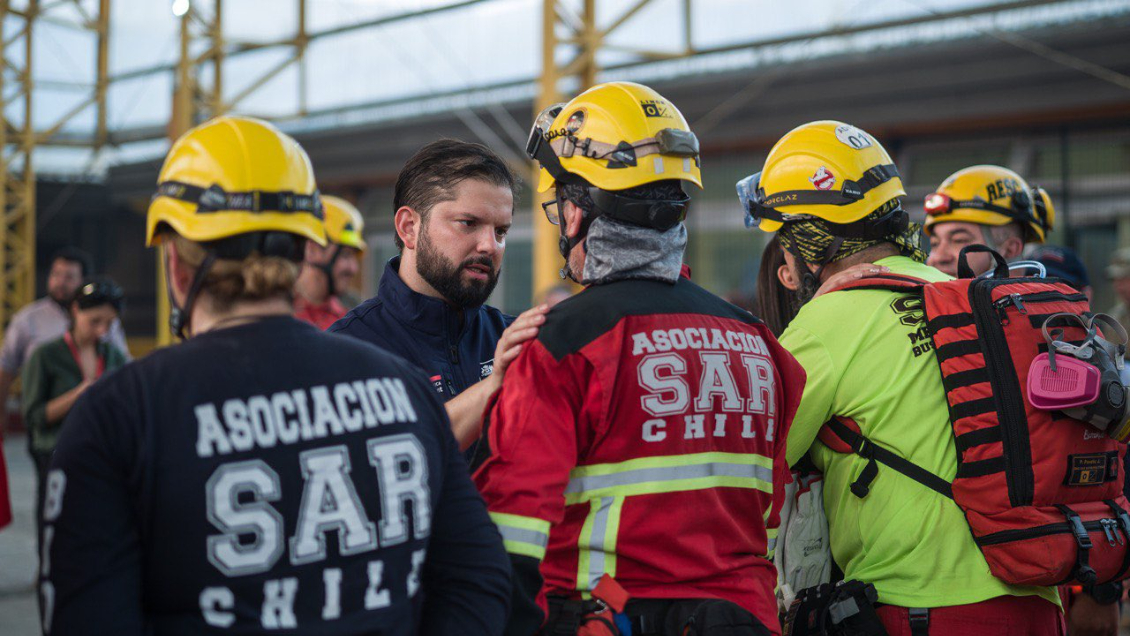 Cadem: 68% cree que el Gobierno no tomó las decisiones de forma adecuada para enfrentar los incendios