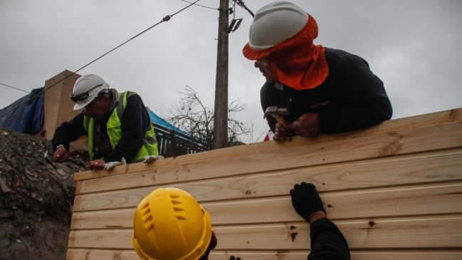 Techo: Las viviendas para damnificados por incendios deben estar 