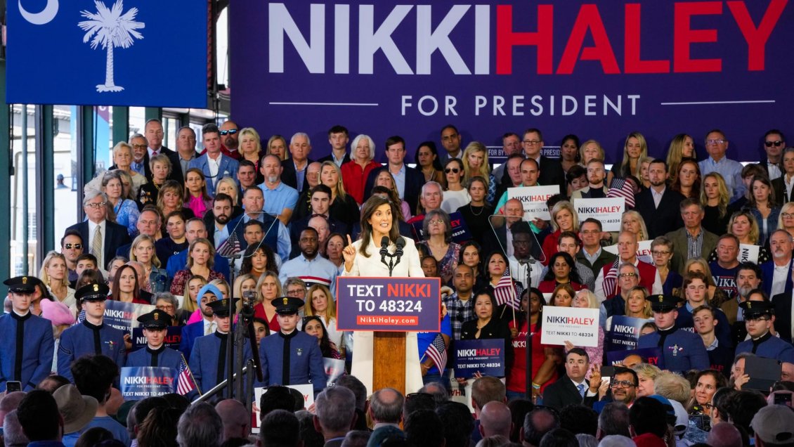Haley lanza aviso a Trump, critica a Biden y afirma que EE.UU. no es racista