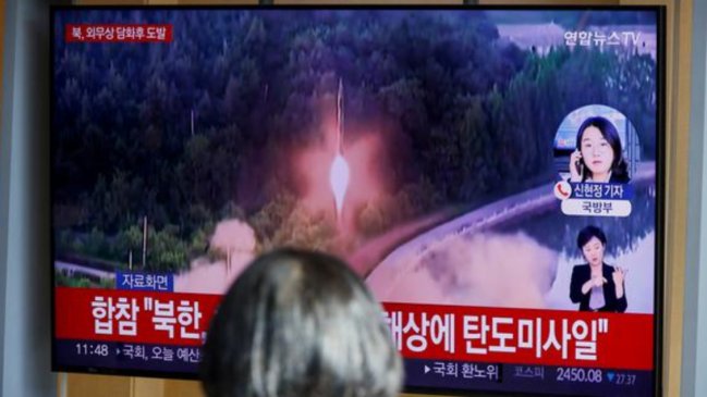 Corea del Norte lanzó varios proyectiles no identificados al mar de Japón