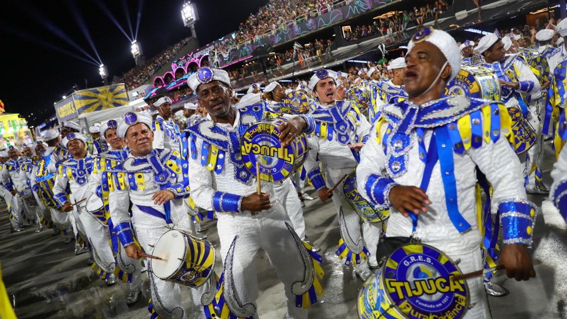 Tiroteo en una fiesta de carnaval de Brasil deja dos muertos y 15 heridos
