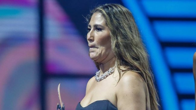 Belén Mora explicó por qué siguió pese a las pifias del público de Viña