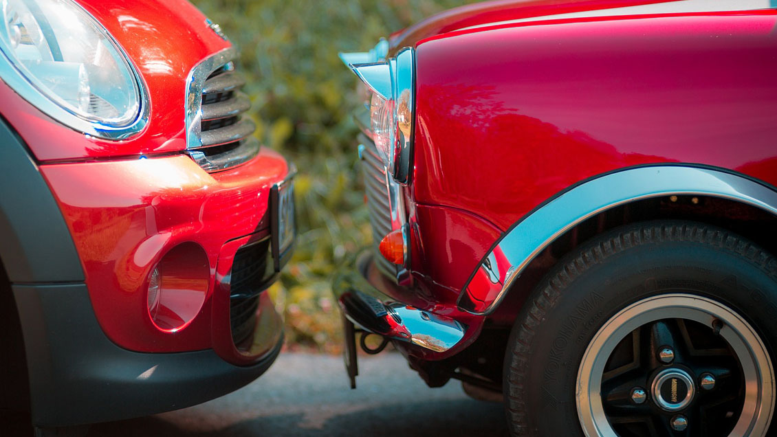 Ladrones robaron moderno auto en encerrona, pero no supieron echarlo a andar