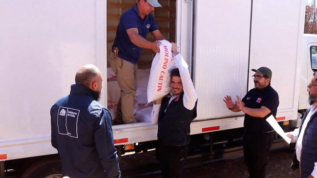 Gobierno entregó 10 toneladas de harina para familias afectadas por incendios forestales en Lumaco