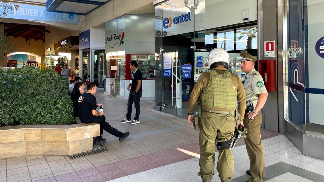 Asalto armado afectó a sucursal de Entel en el mall Portal Rancagua