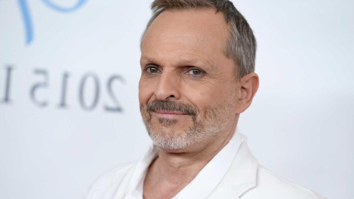 Miguel Bosé sobre el singular motivo de haber perdido la voz durante ocho años: 