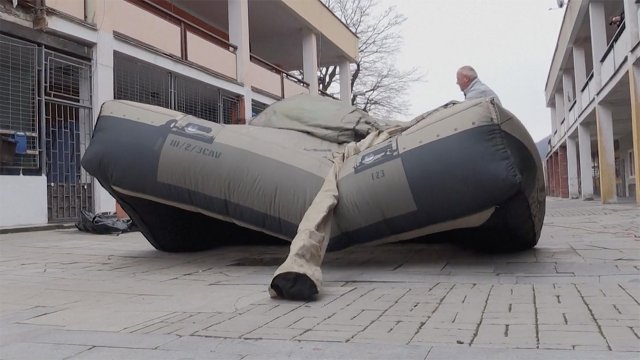 [Video] Invasión a Ucrania: ¿Tanques inflables para engañar al enemigo ...