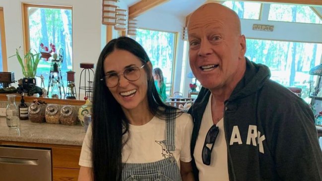 Esposa de Bruce Willis negó que Demi Moore esté viviendo con ellos