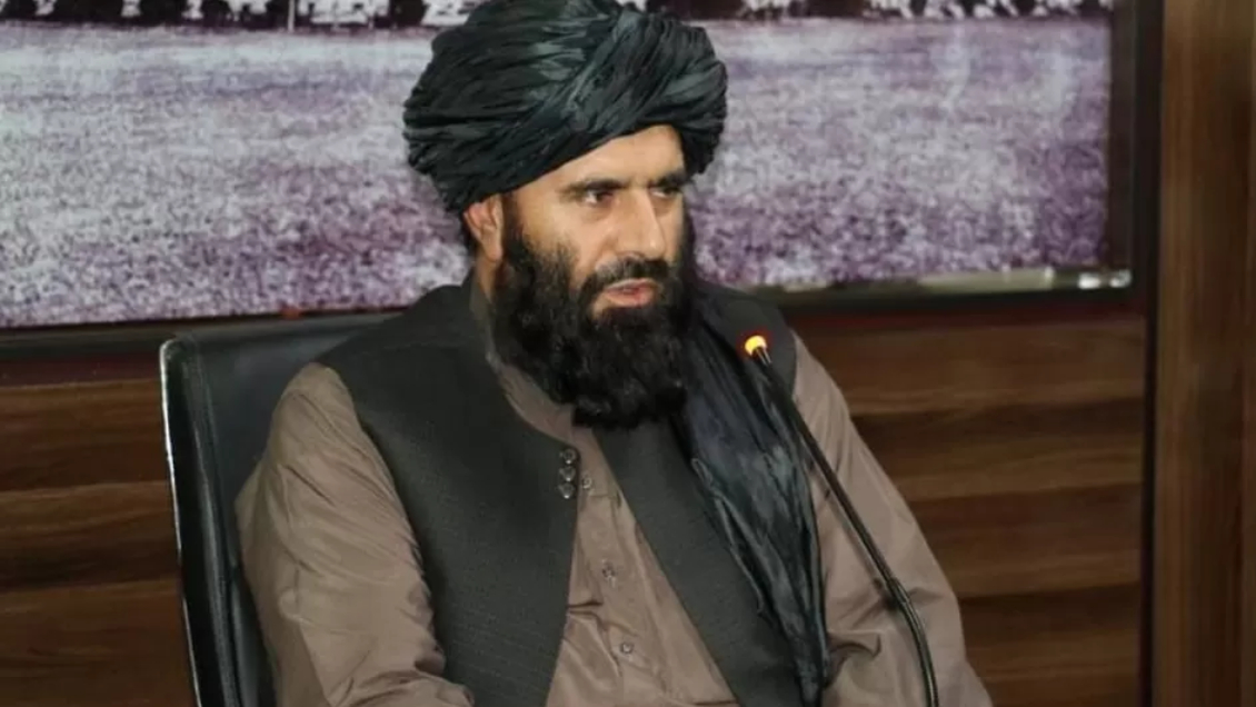 Gobernador talibán fue asesinado en su oficina por un hombre-bomba