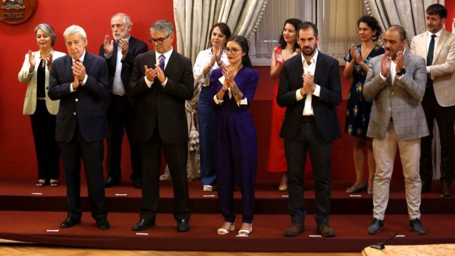 Tras el ajuste ministerial, consejo de gabinete este sábado