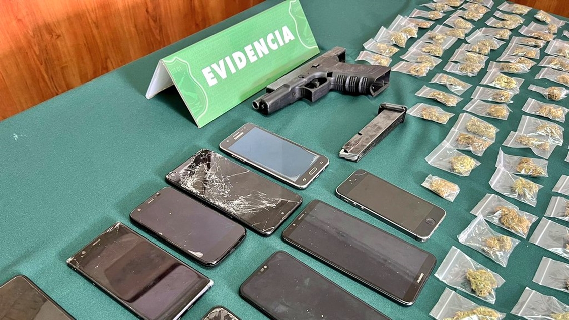 Prisión preventiva para pareja imputada por disparar contra casa vecina en Valparaíso