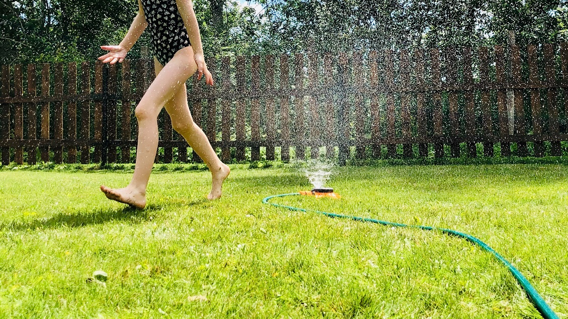 Mucho calor: Colegio en Argentina pide que alumnos vayan en traje de baño para 