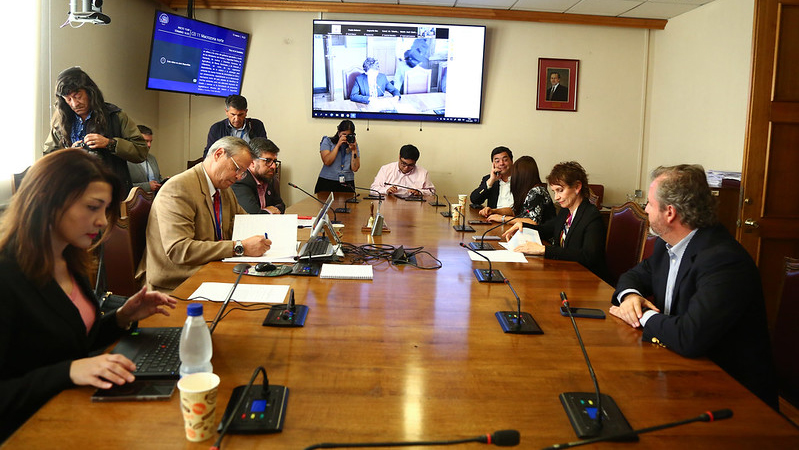 Ministra Tohá informó que existen 20 mil expulsiones de migrantes sin concretar