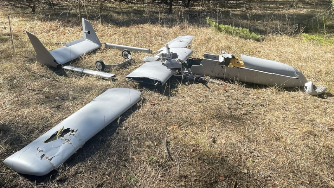 Ucrania derribó un dron de fabricación china modernizado y adaptado para llevar bombas