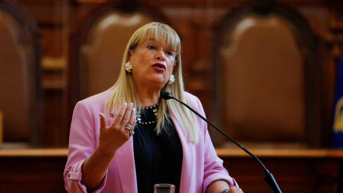 Suprema advierte al Gobierno ante opción de ampliar plazo para que isapres cumplan fallo