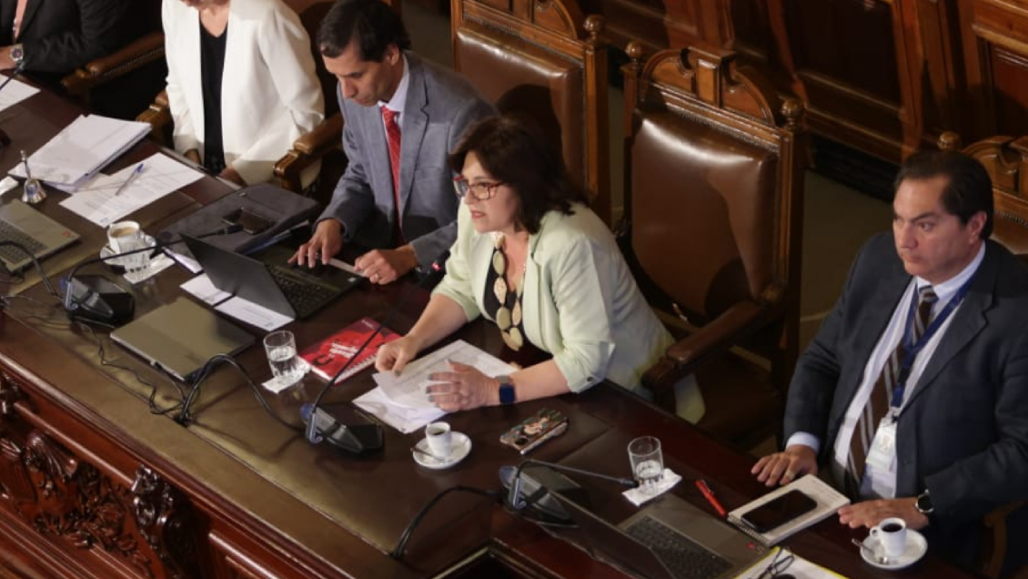 Uriarte abogó ante la Comisión Experta por mantener iniciativa exclusiva de gasto, 