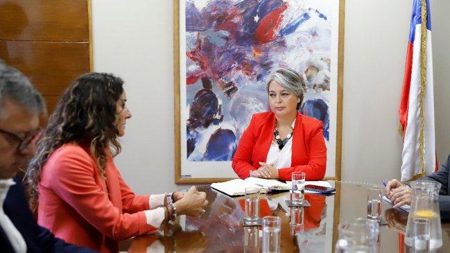 Gobierno recibió a nueva líder de las AFP y reafirmó intención de acabar con la industria