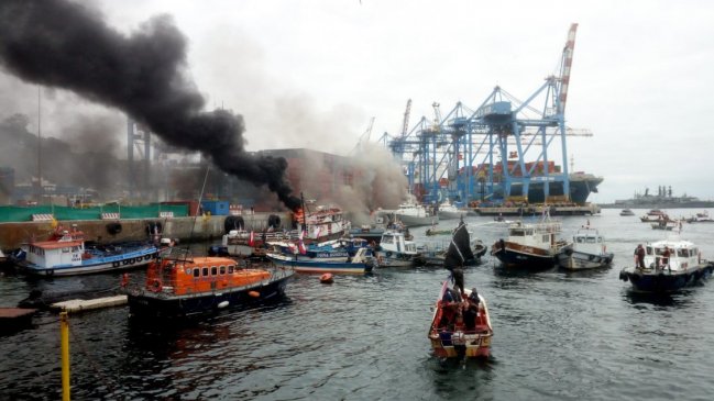 Formalizan a pescadores de la excaleta Sudamericana por disturbios en el Puerto de Valparaíso