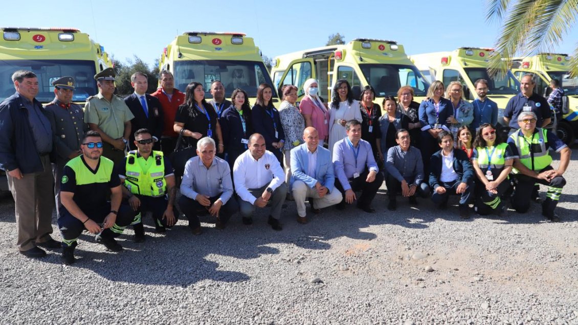 Entregan siete nuevas ambulancias para la red asistencial de O'Higgins
