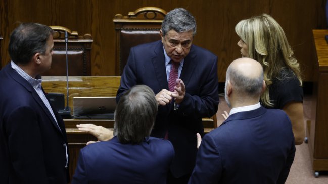 Senado postergó para el martes la votación de la 