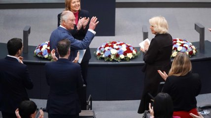   En Berlín, Carlos III estrecha la amistad con Alemania 