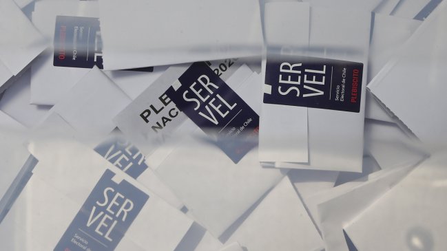 Comisión Experta aprobó umbral electoral de 5% para que partidos accedan al Congreso