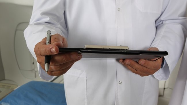 Exministros piden que la nueva Constitución consagre el derecho humano a la salud