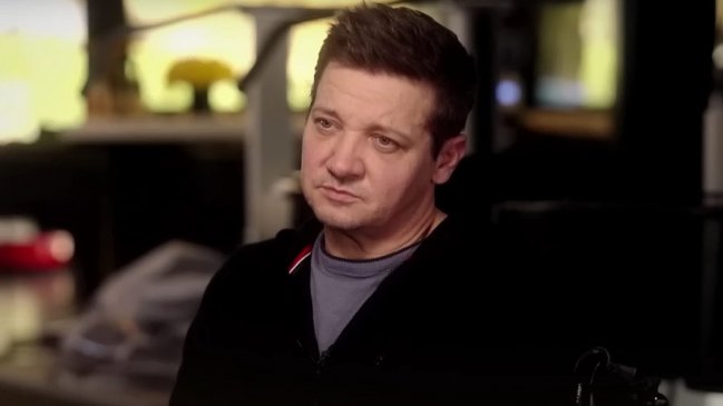 Jeremy Renner confiesa haber escrito sus últimas palabras en el hospital tras sufrir grave accidente