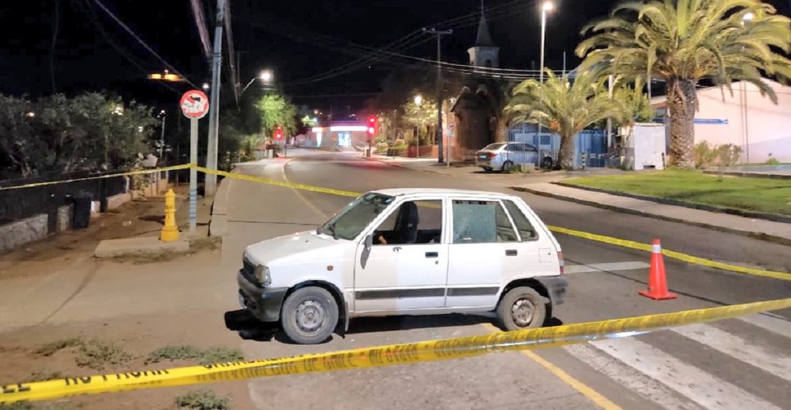 Sujetos intentaron atropellar a un carabinero en medio de una fiscalización en Monte Patria