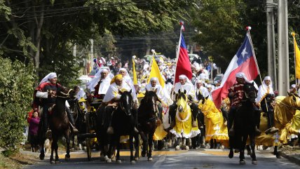 Con vehículos y caballos, la fiesta de Cuasimodo fue celebrada en Lo Barnechea  