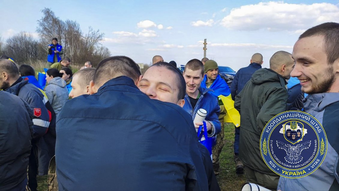 Ucrania y Rusia intercambian prisioneros con motivo de la Pascua ortodoxa