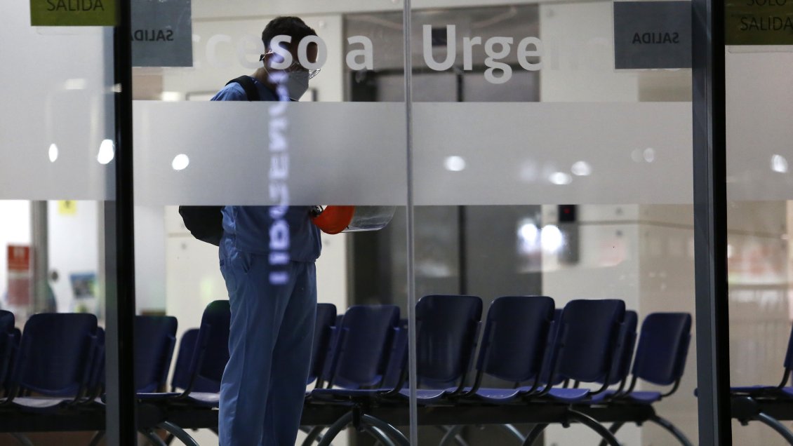 Incertidumbre sobre futuro de la ley corta de isapres tras discrepancias en el oficialismo