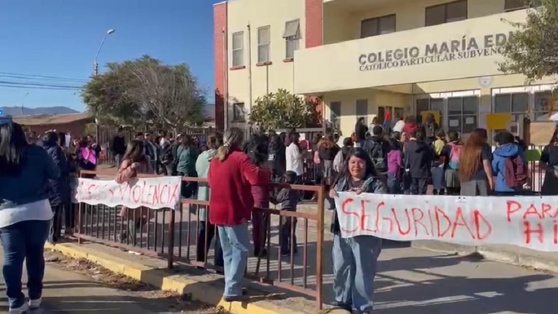 Apoderados denuncian que grupo de estudiantes abusó de sus compañeros en colegio de La Serena