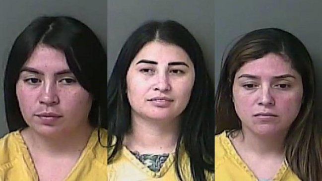 Tres chilenas fueron detenidas en EE.UU. por estar acusadas de robar billeteras a adultas mayores