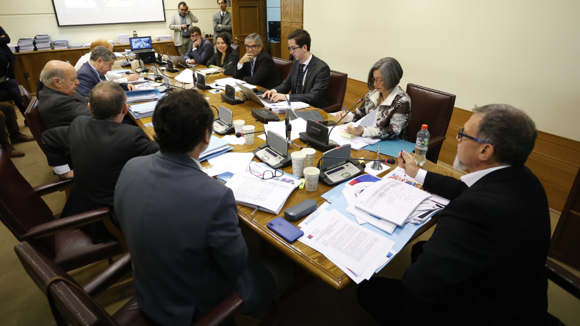 Comisión de Hacienda del Senado aprobó la creación del royalty minero