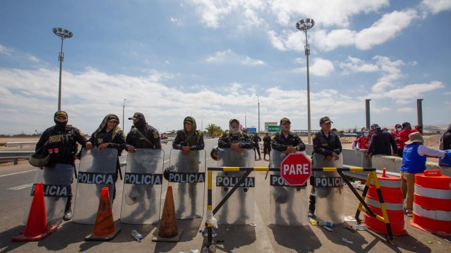 Migrantes burlan control en Tacna pese a militarización de la frontera con Arica