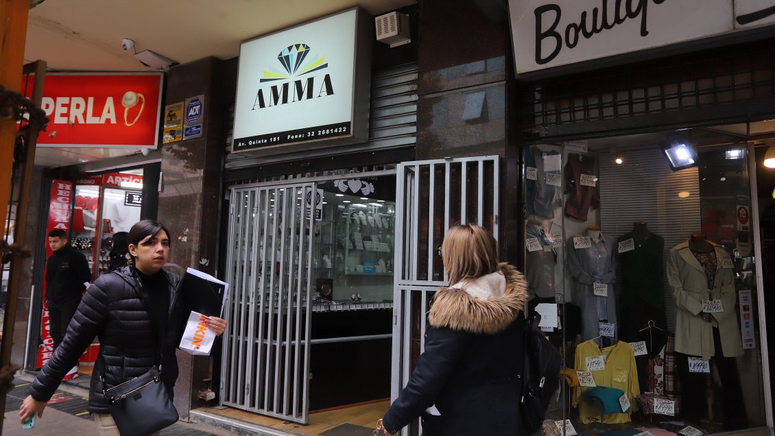 Céntrica joyería de Viña del Mar sufre millonario asalto a mano armada