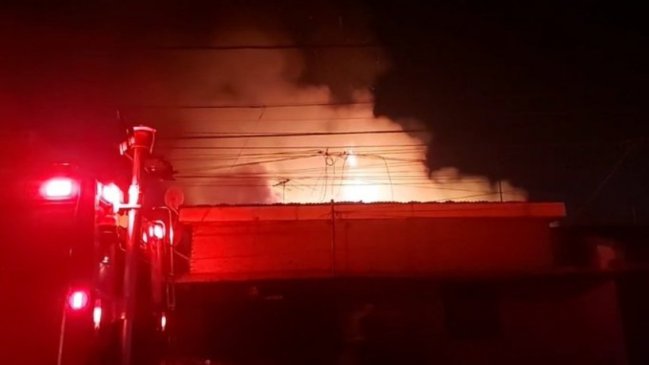 Cuatro casas afectadas y cinco lesionados dejó incendio en San Ramón